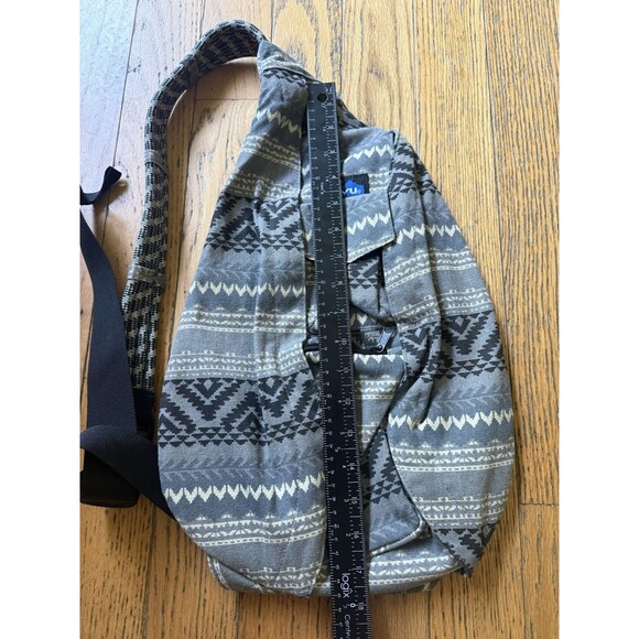 Kavu Backpack Sling Bag Crossbody Black Gray Southwestern Print Bag - Picture 6 of 7